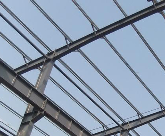 钢结构节点支撑对膜结构停车棚的影响