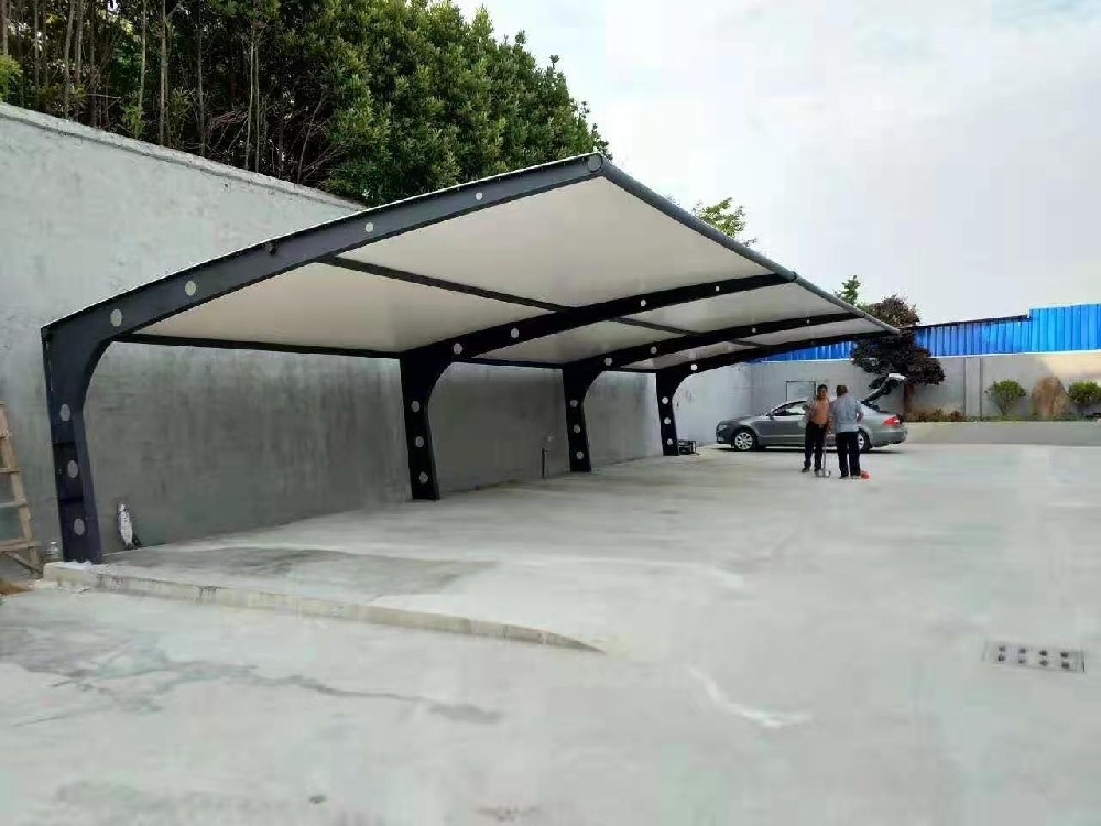 膜结构停车棚